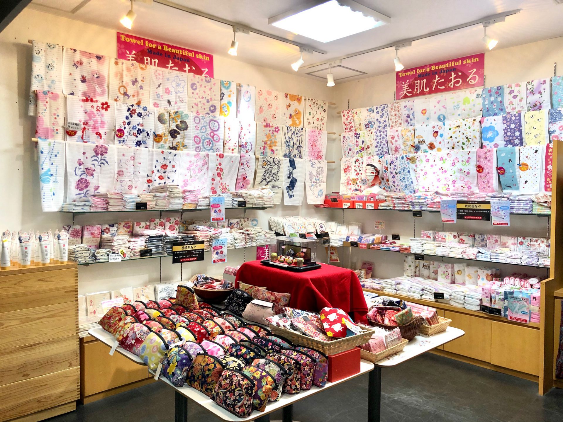 信州5 P20/727×530mm アクリル画 雄大な雪山と・・・花咲く高原